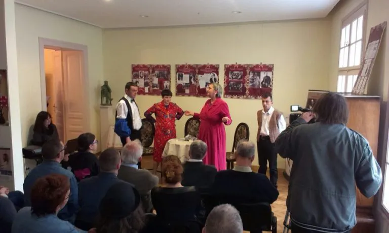 MALE-PCELICE-NUSIC-FONDACIJA-1-768x459