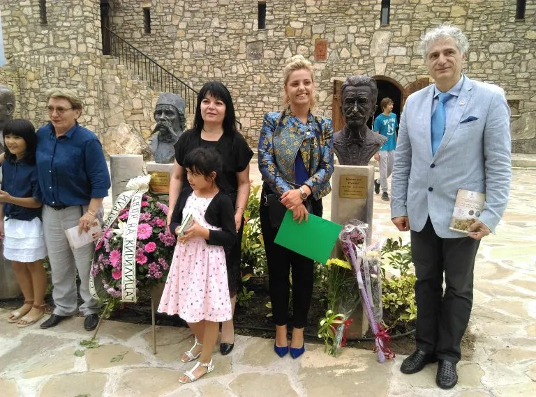 Pliska-Dvoriste-cirilice-NUSIC-FONDACIJA-3-768x570