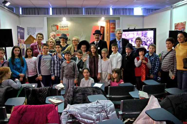 Sajam-knjiga-NUSIC-FONDACIJA-6-768x512